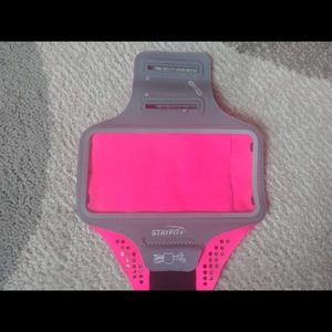 Adjustable a smart phone armband iphone or Android